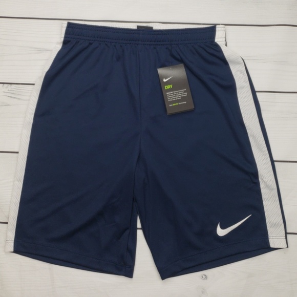 Nike Mens Navy Soccer Shorts 832508-451 Size Small Nike Mens Navy Soccer Shorts 832508-451 Size Small